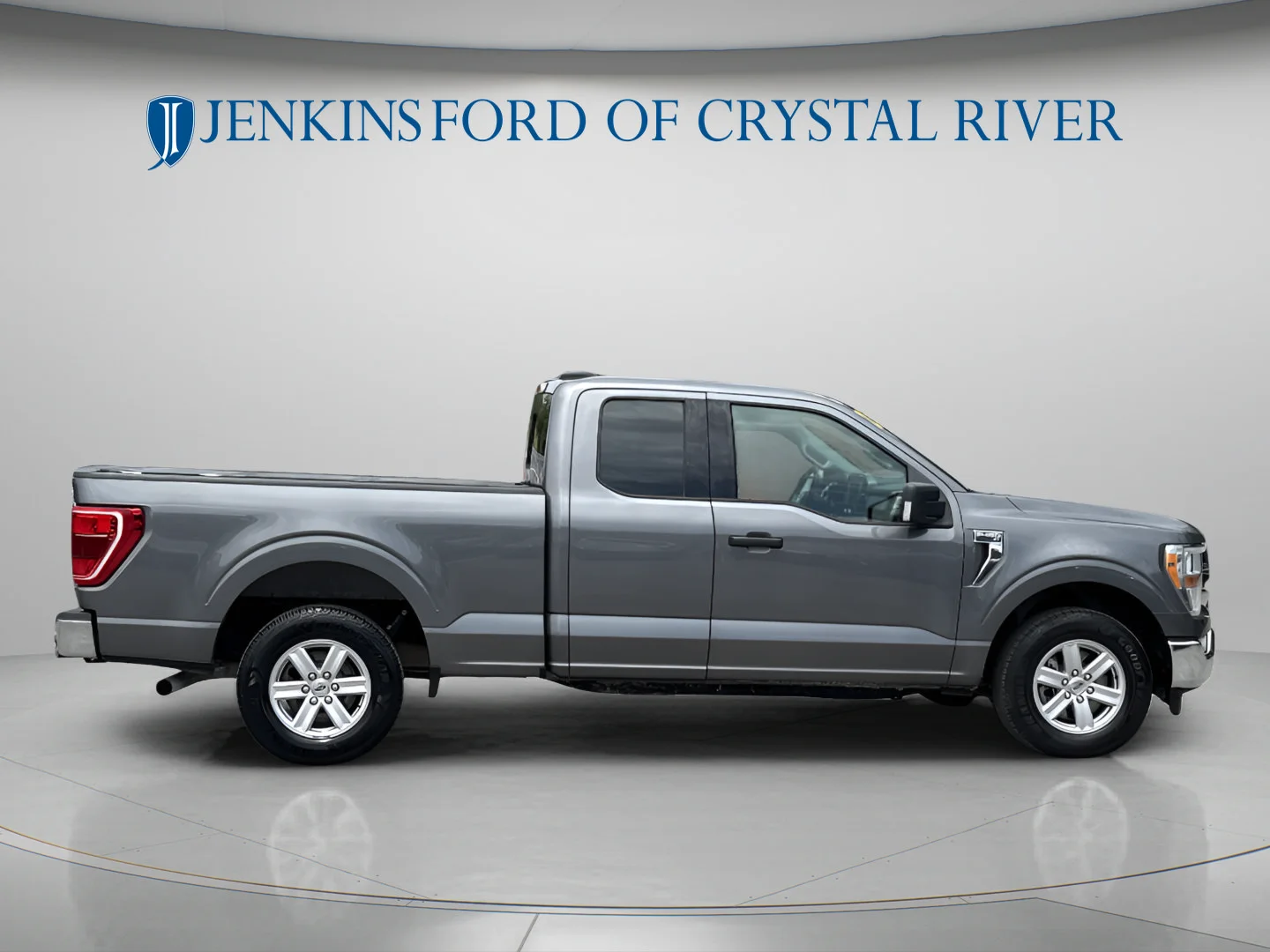 Used 2021 Carbonized Gray Metallic Ford XLT image 2