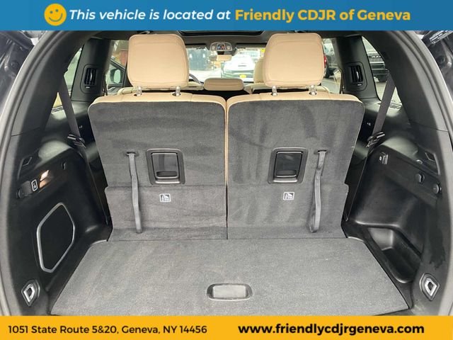 Used 2025 Gray Jeep Limited image 23