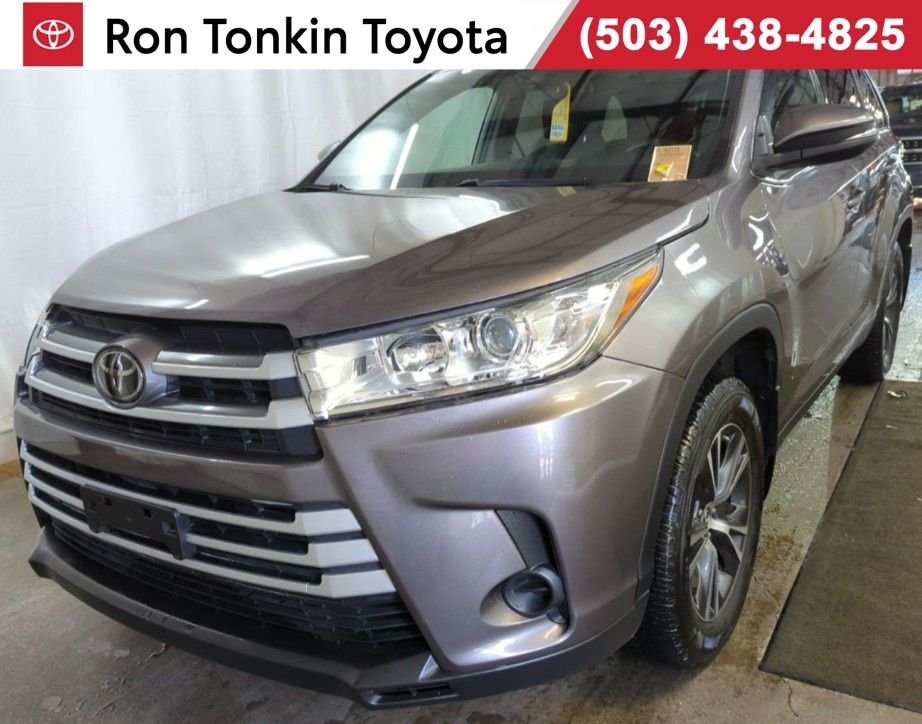 Used 2019 Predawn Gray Mica Toyota LE image 1