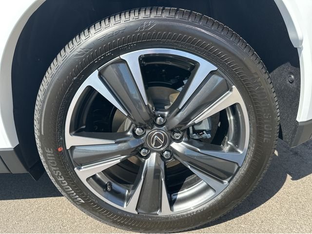 2026 Lexus UX Hybrid 300h Premium - Photo 42