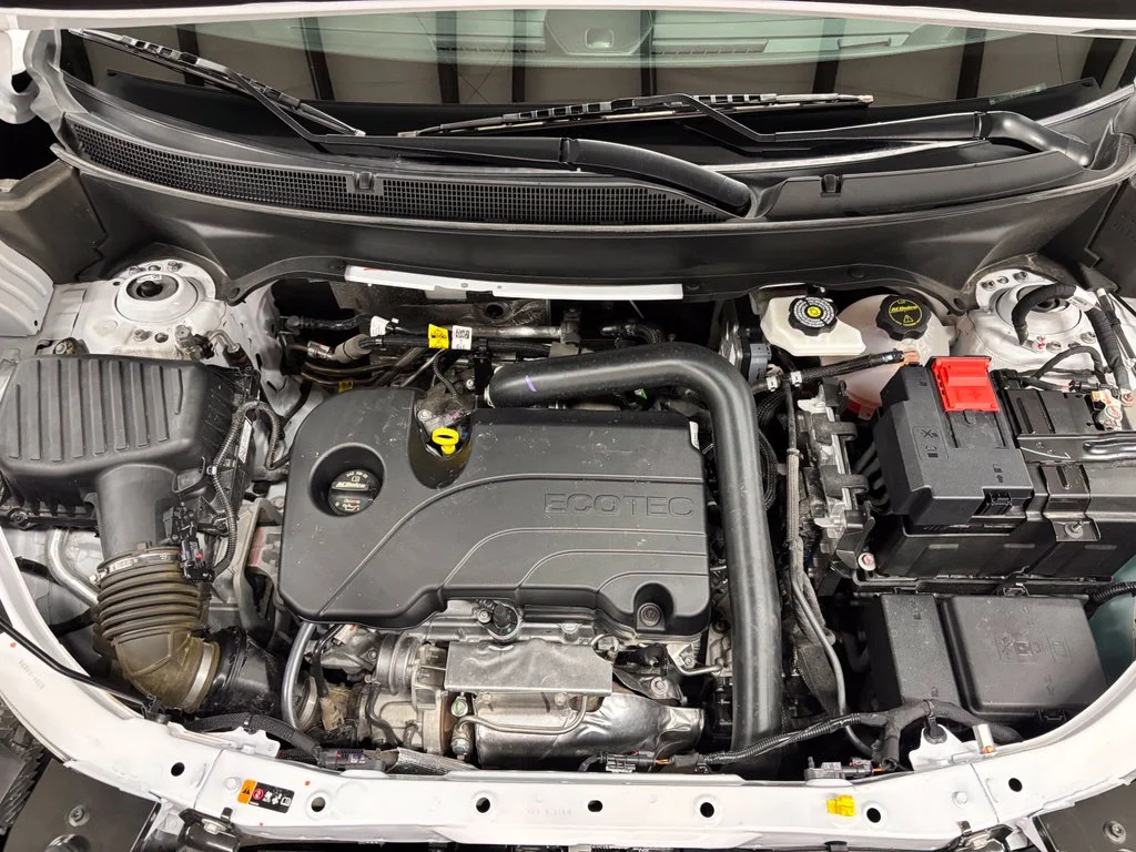 Used 2026 White GMC Elevation image 25