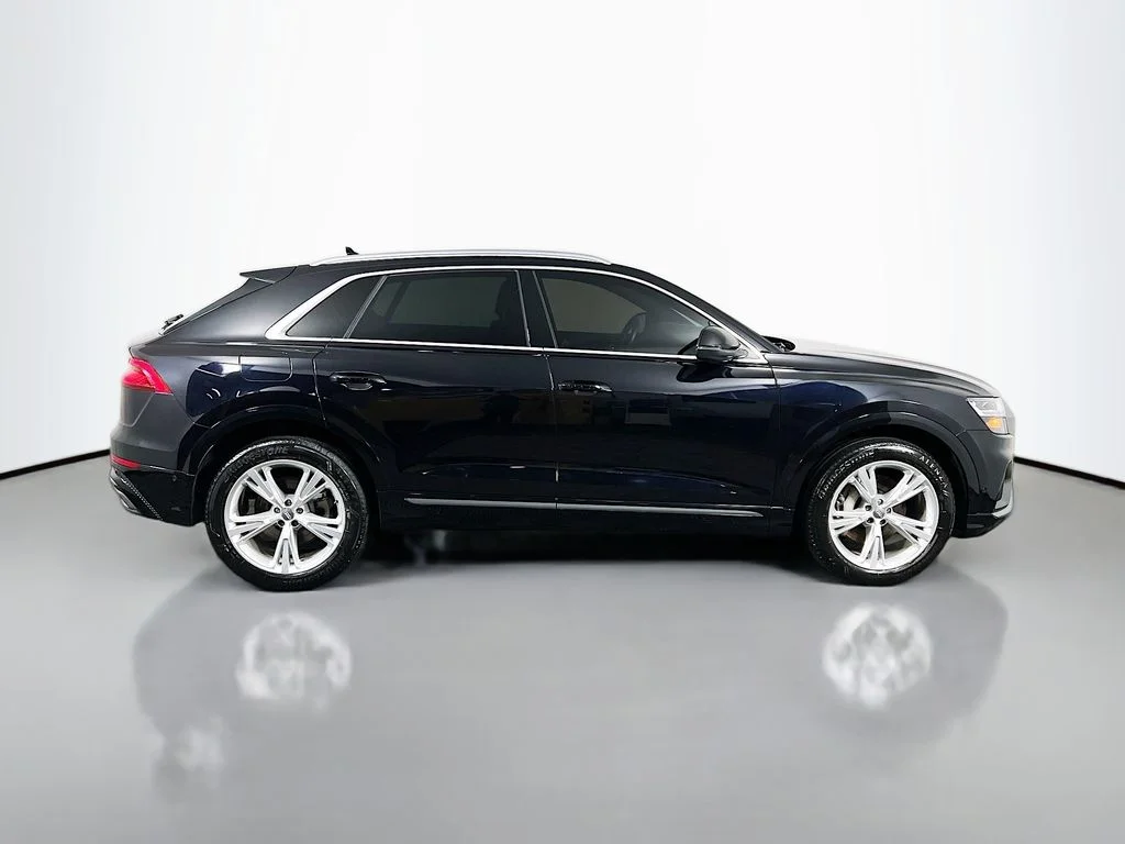 Used 2019 Orca Black Metallic Audi 3.0T Premium image 4