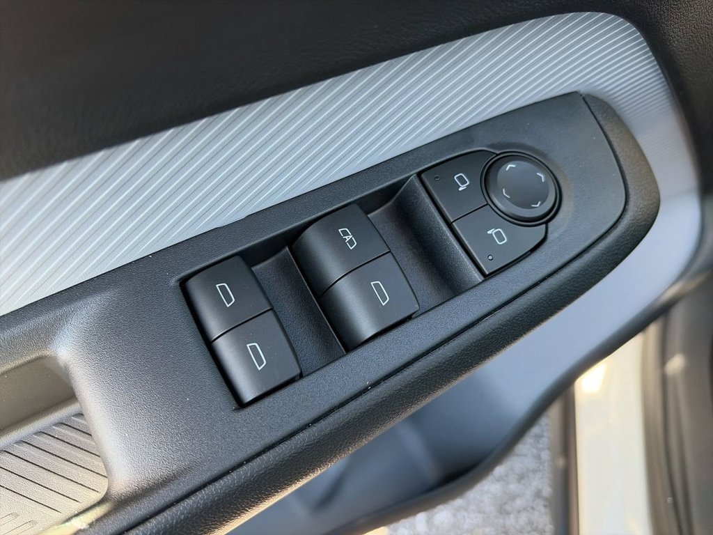 2027 Chevrolet Bolt LT - Photo 16