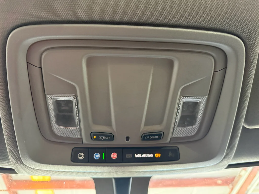 Used 2023 Summit White Chevrolet LT image 24