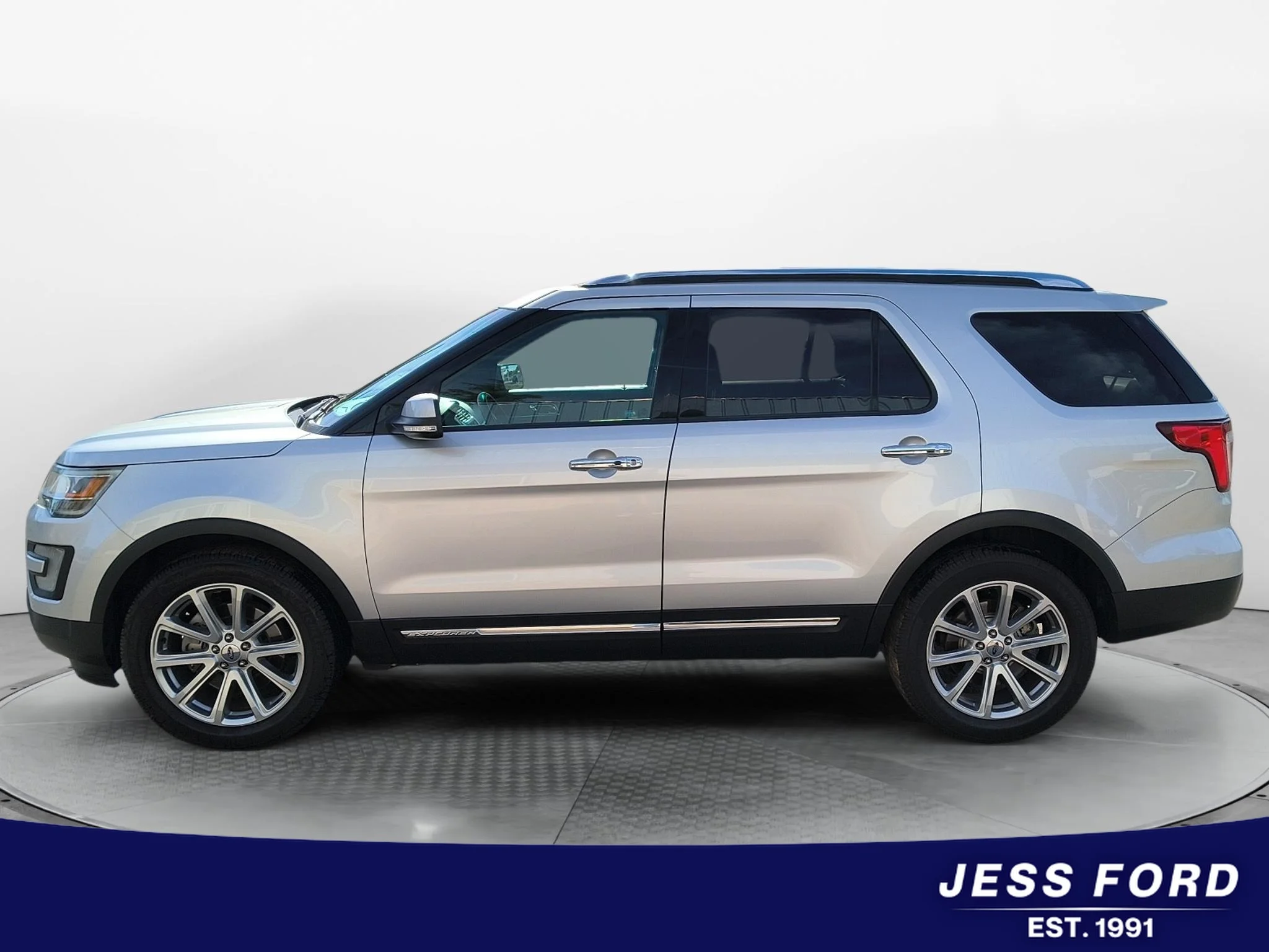 Used 2016 Ford Explorer Limited with VIN 1FM5K8F86GGB73319 for sale in Grand Coulee, WA