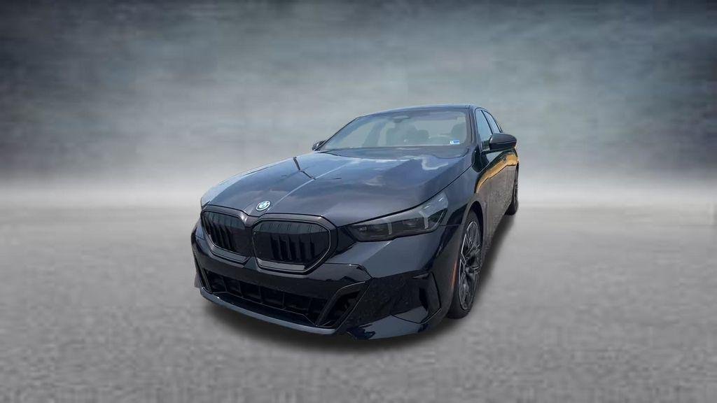 New 2027 Carbon Black Metallic BMW 550e xDrive image 8