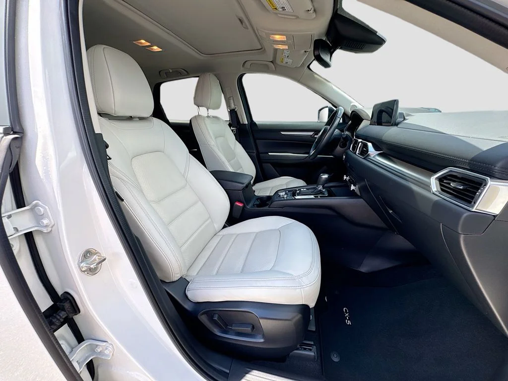 Certified Used 2023 White Mazda 2.5 S Preferred Package image 30
