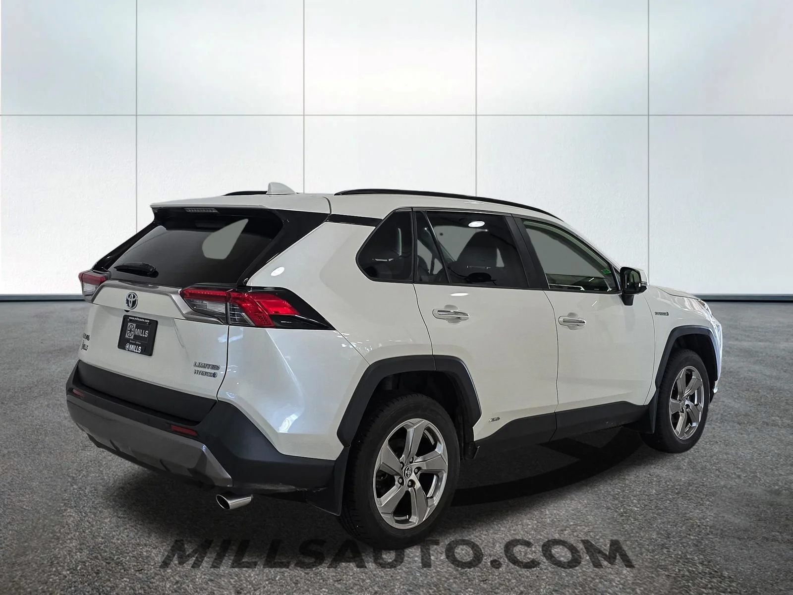 Used 2021 White Toyota Limited image 8