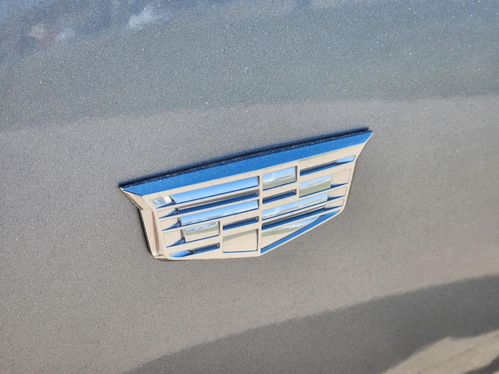 Used 2025 Argent Silver Metallic Cadillac Luxury image 11