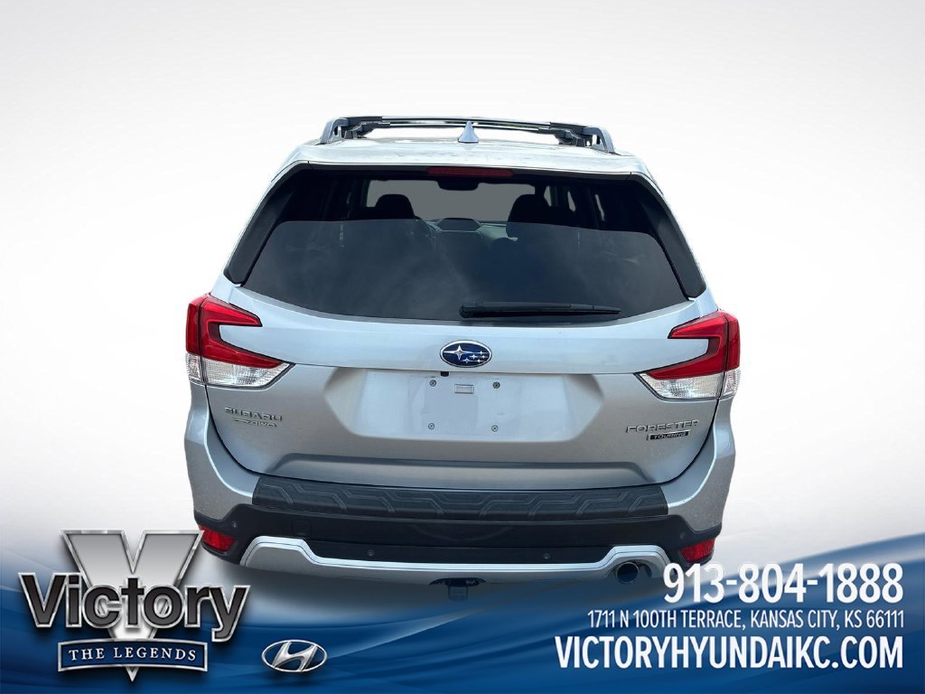 Used 2019 Silver Subaru Touring image 6