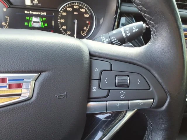 Used 2025 Stellar Black Metallic Cadillac Premium Luxury image 21