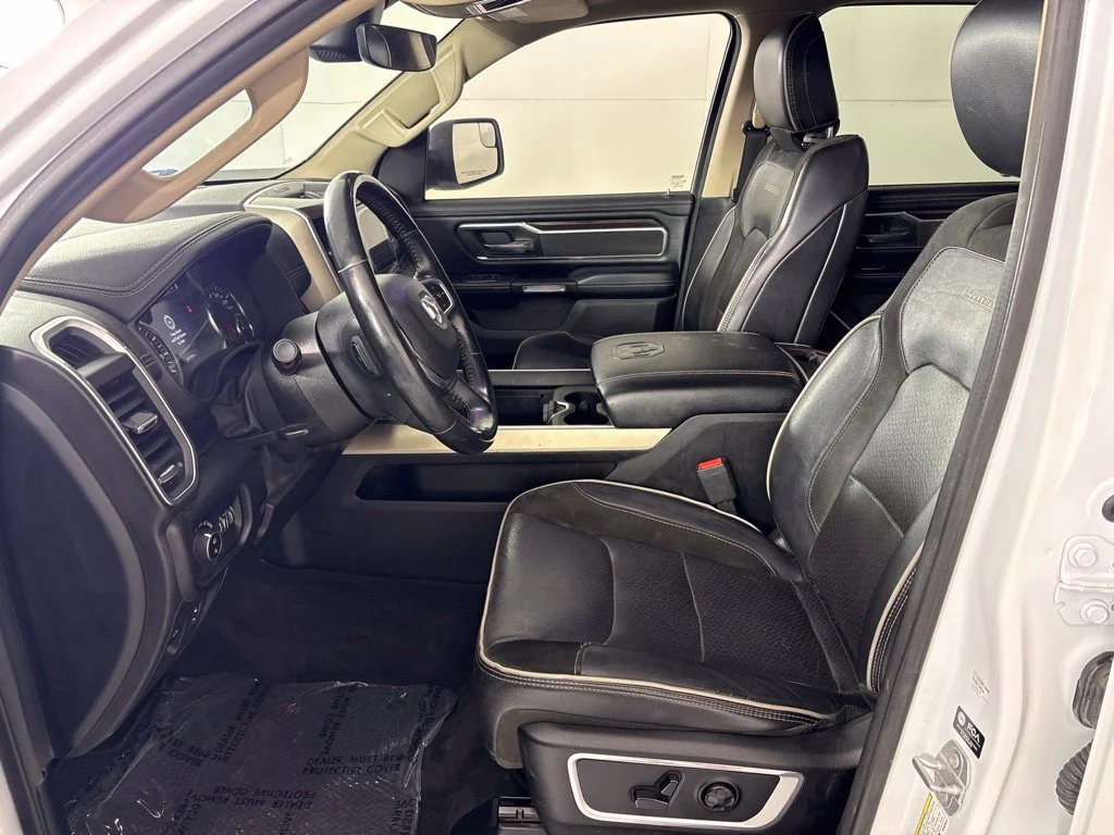 Used 2021 White Ram Laramie image 32