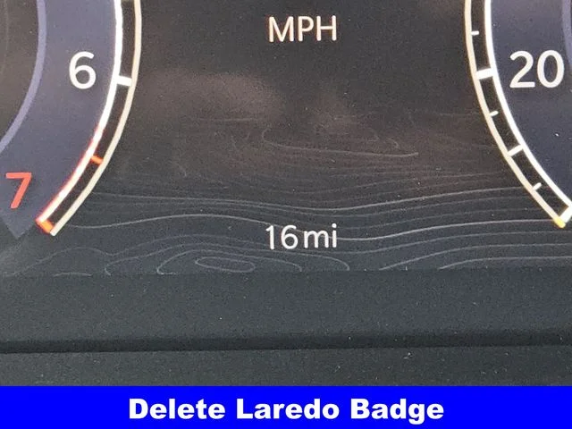 New 2025 Silver Zynith Exterior Paint Jeep Laredo image 21