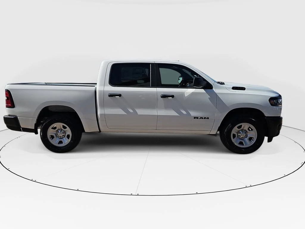 New 2026 Bright White Clear-Coat Exterior Paint RAM Tradesman image 2