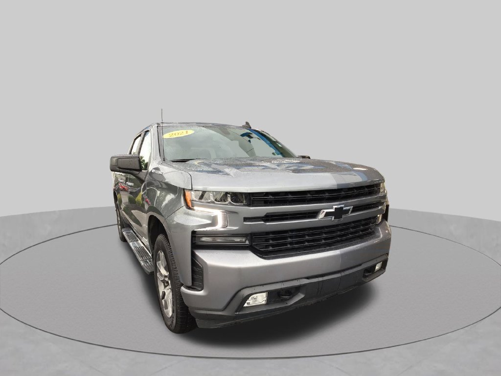 Used 2021 Gray Chevrolet RST image 3
