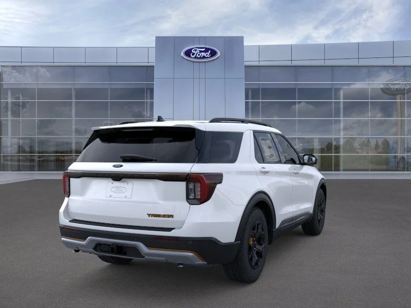 2026 Ford Explorer Tremor - Photo 8