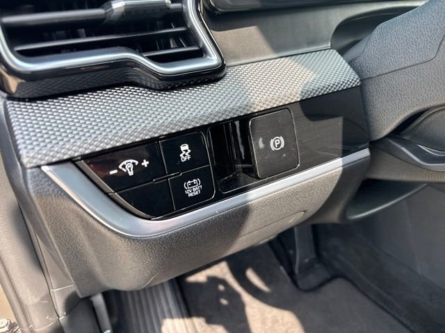 Certified Used 2023 Gravity Gray Kia LX image 15
