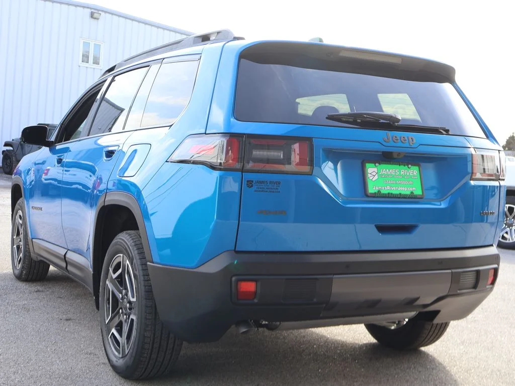 New 2026 Hydro Blue Pearl-Coat Exterior Paint Jeep Laredo image 2