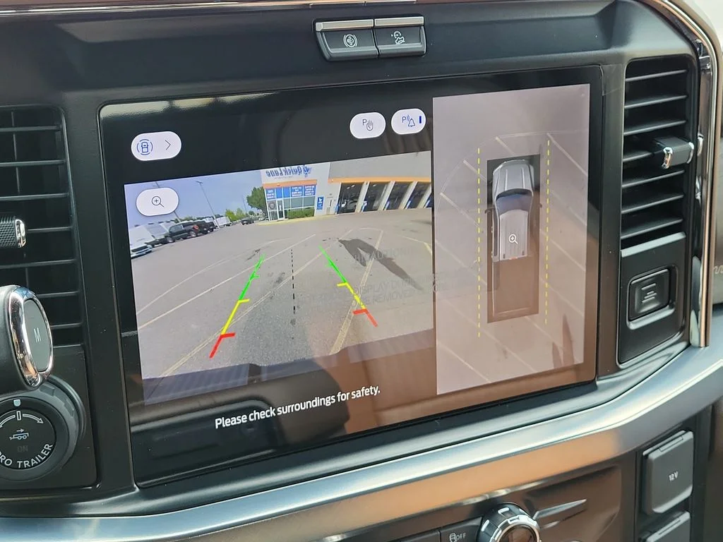 New 2026 Glacier Gray Metallic Tri-Coat Ford F-250® King Ranch® image 21
