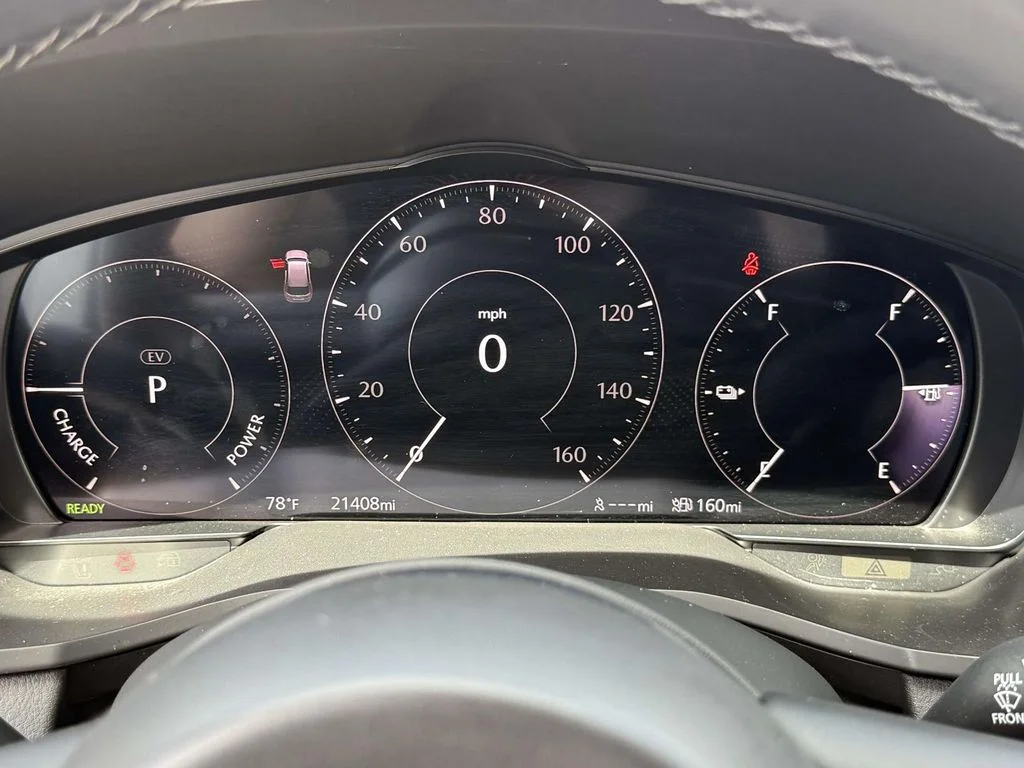 Used 2024 White Mazda Preferred image 27