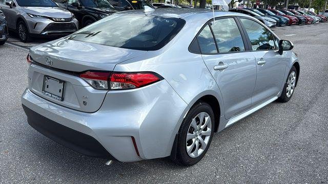 Certified Used 2025 Classic Silver Toyota LE image 35