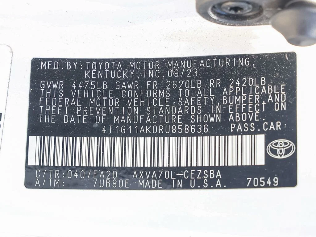 Used 2024 White Toyota SE image 31