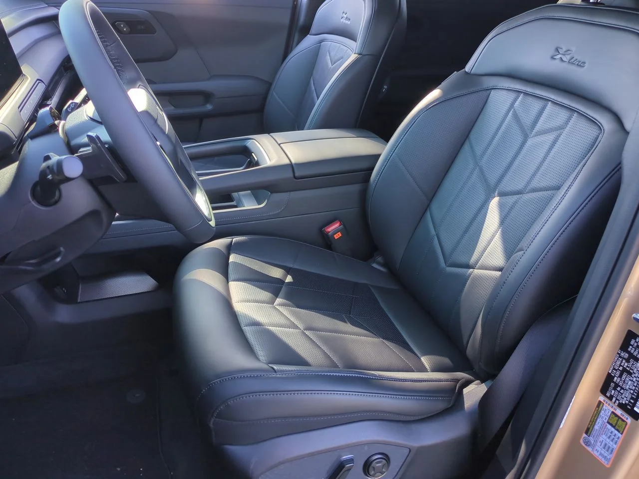 New 2027 Terrain Brown Kia X-Line EX image 20