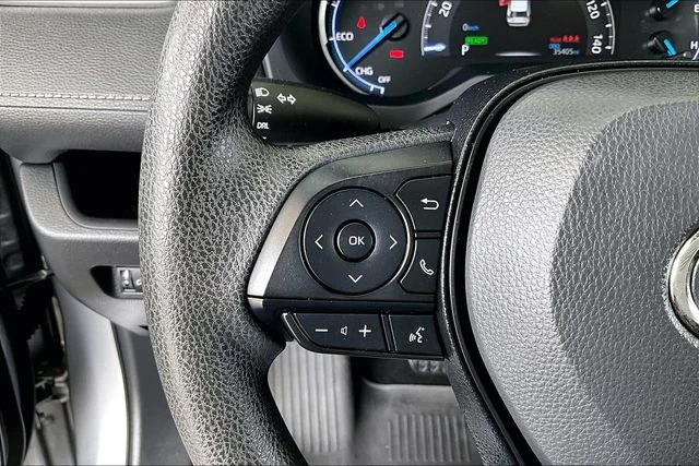 Used 2025 Silver Toyota LE image 10