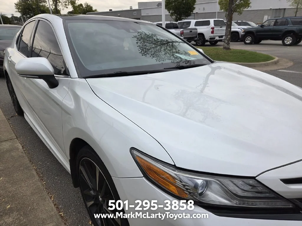 Used 2018 Beige Toyota XSE image 8