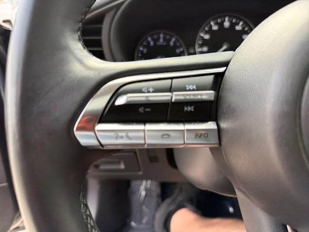 2023 Mazda Mazda3 Carbon Edition - Photo 22