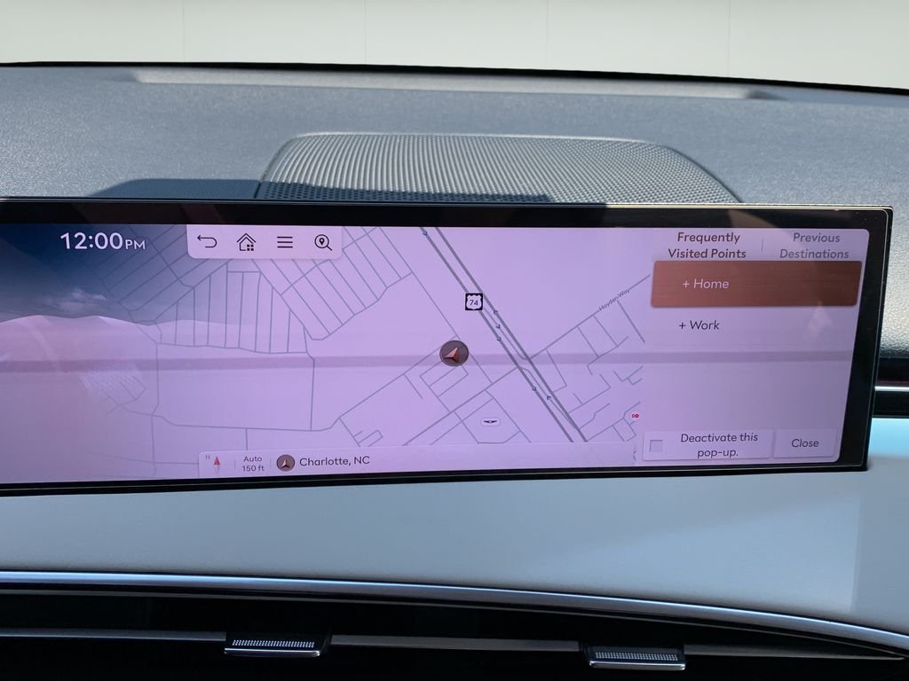 2026 GENESIS GV70 Standard - Photo 41