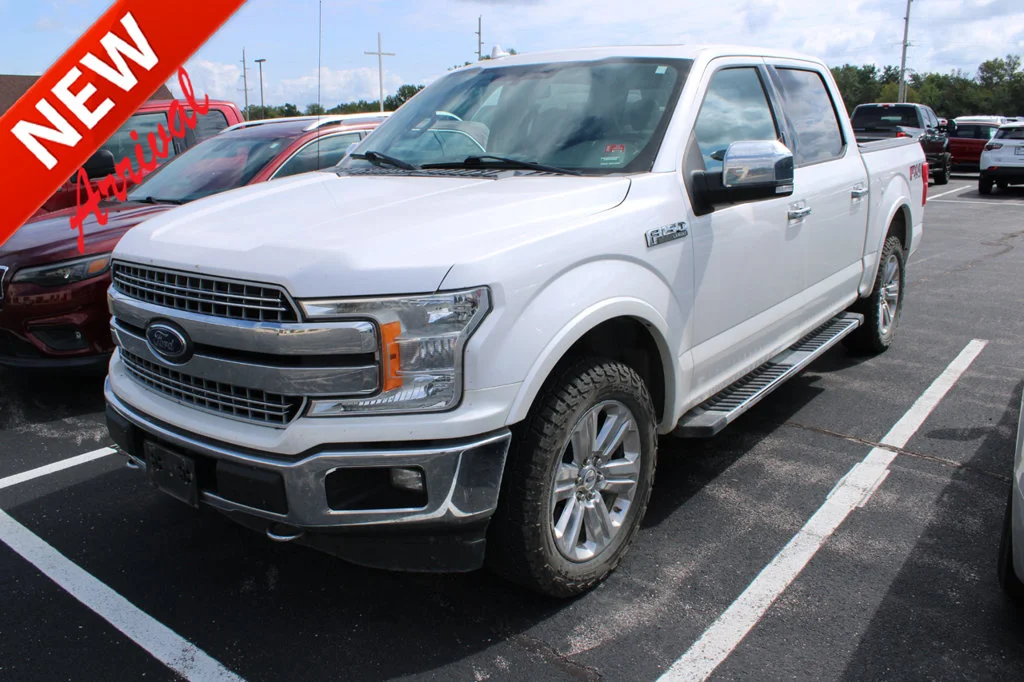 Used 2018 White Platinum Clearcoat Metallic Ford Lariat image 1
