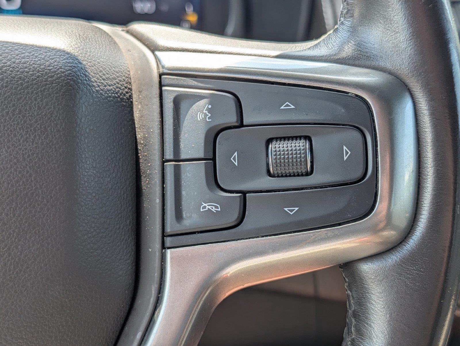 Used 2022 MIDNIGHT BLUE METALLIC Chevrolet LT image 25