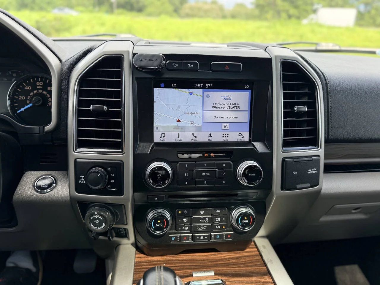 Used 2017 Black Ford Lariat 4x4 4dr SuperCrew 5.5 ft. SB image 21