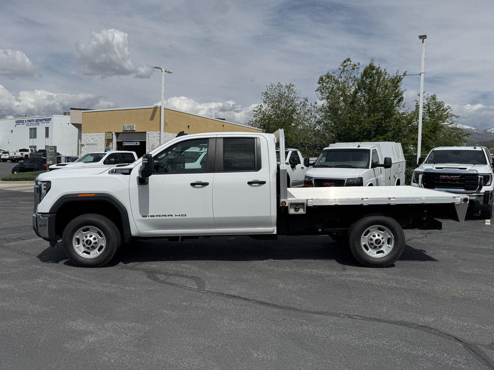2025 GMC Sierra 2500HD Pro - Photo 12