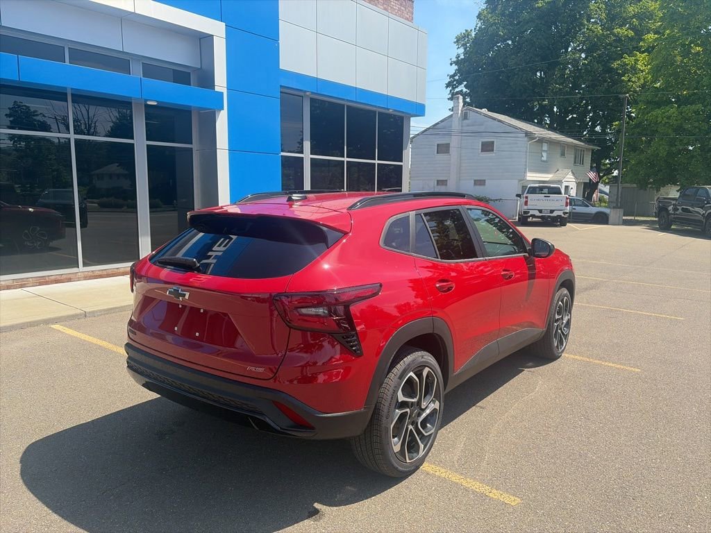 2026 Chevrolet Trax RS - Photo 7