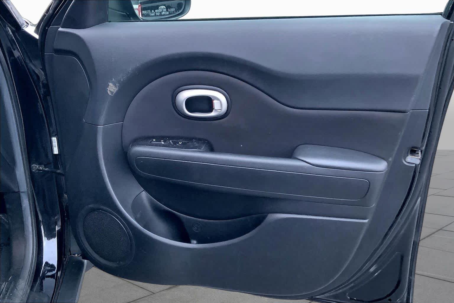 Used 2014 Shadow Black Kia Base image 20