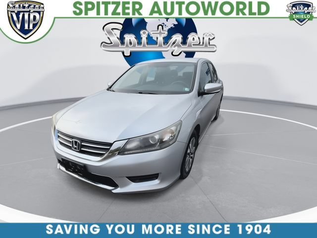 Used 2013 Silver Honda LX image 4