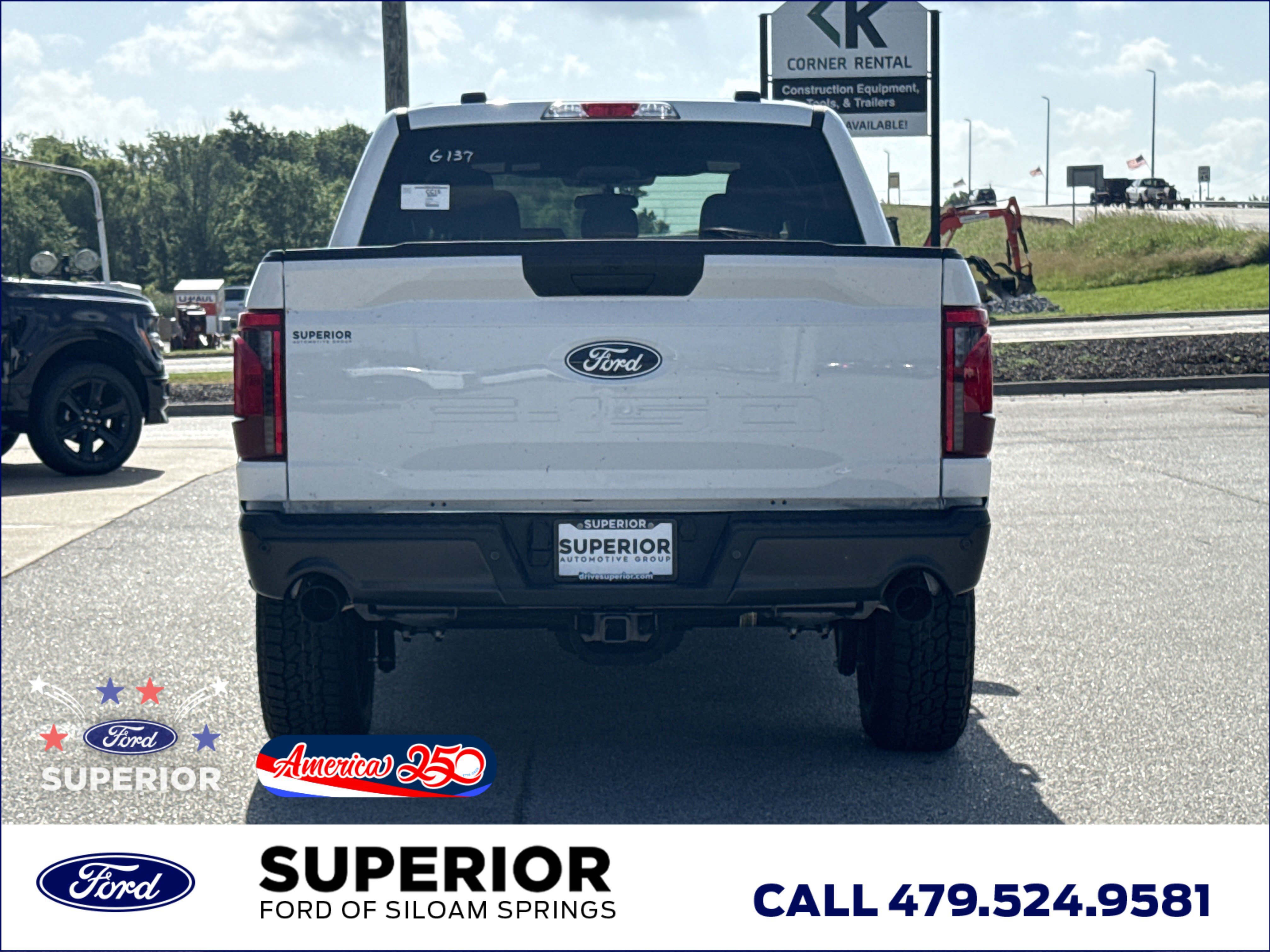 New 2026 Oxford White Ford STX 4WD image 5