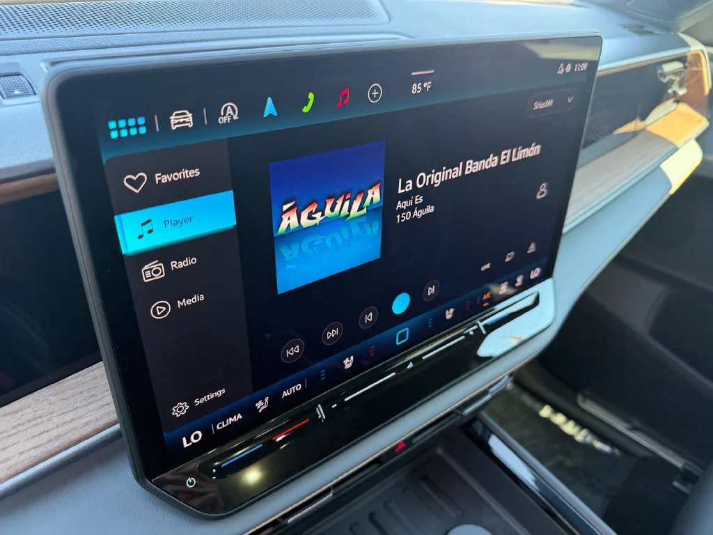 New 2027  Volkswagen SEL image 23