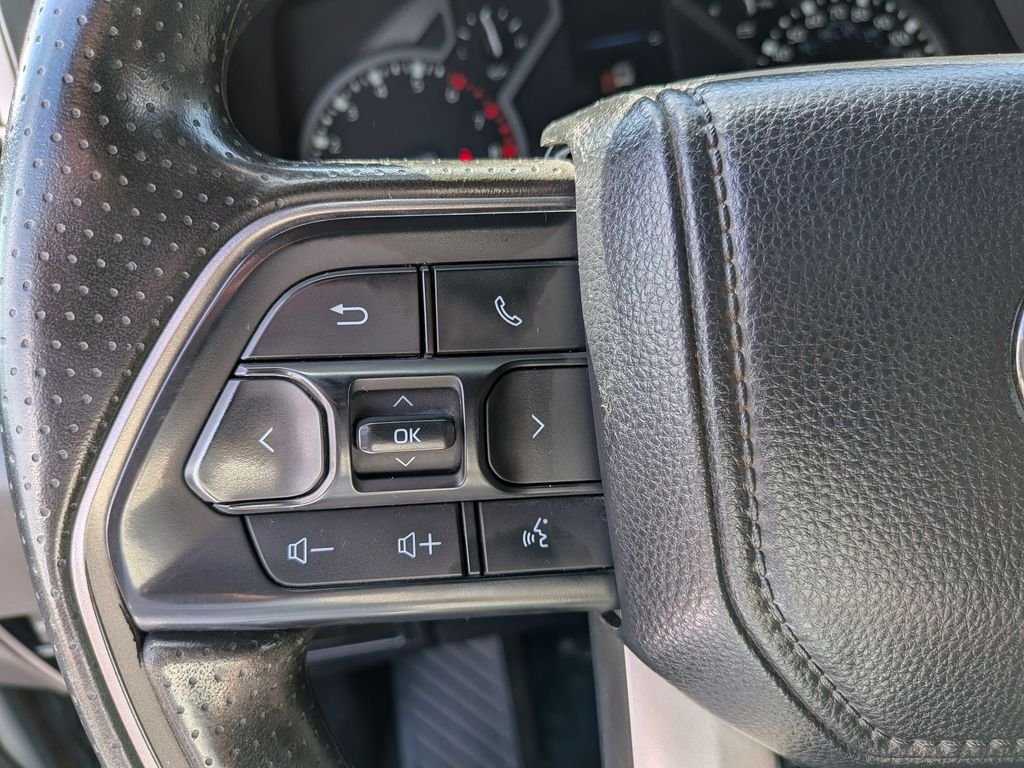 2025 Toyota Tundra SR5 - Photo 17