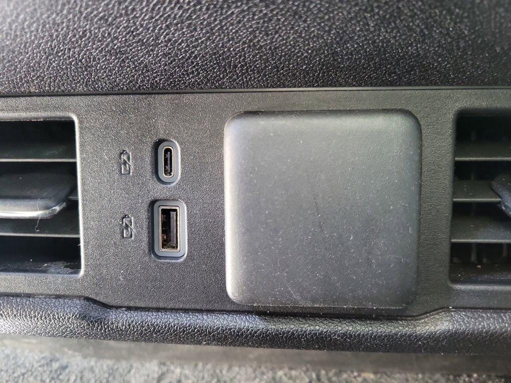 2024 GMC Sierra 1500 SLE - Photo 14