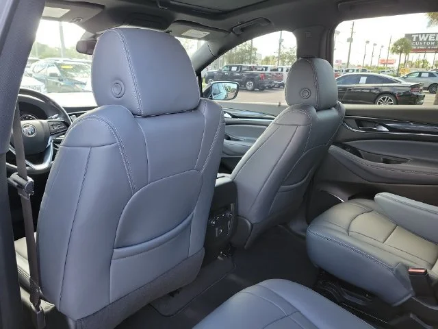 2024 Buick Enclave Essence - Photo 18