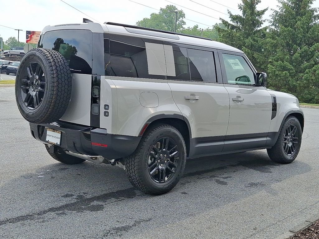New 2026 Borasco Grey Land Rover S image 3