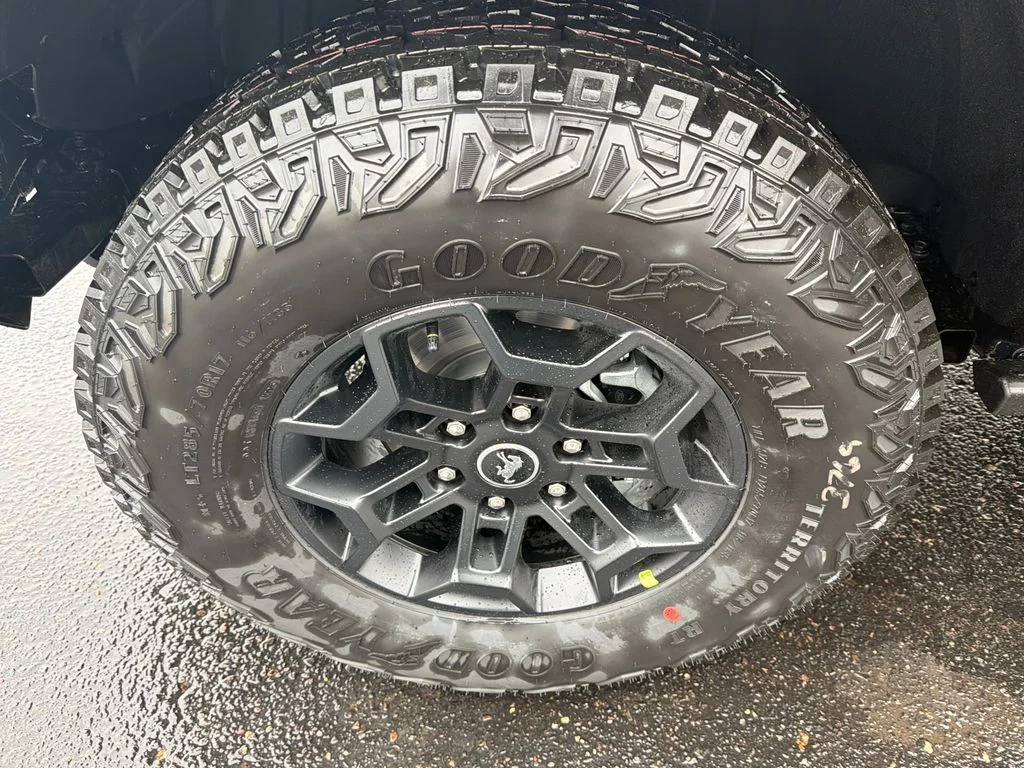 New 2026 Black Ford Badlands image 27