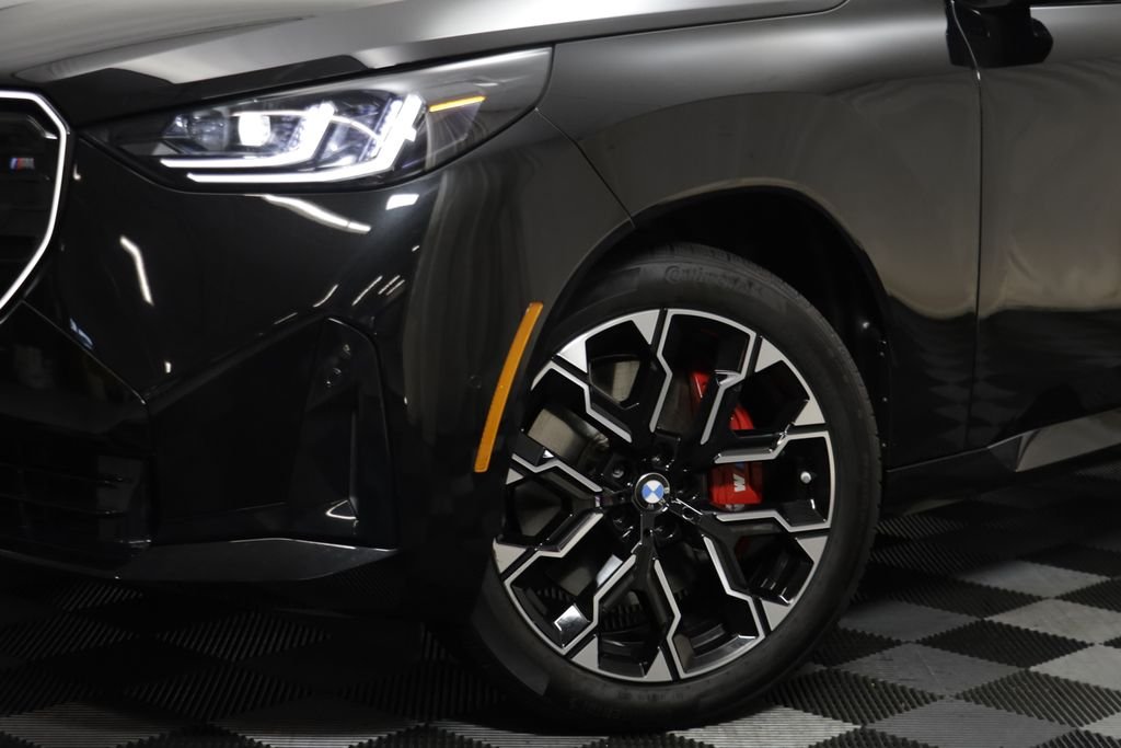 Certified Used 2026 Black Sapphire Metallic BMW M50 xDrive image 3