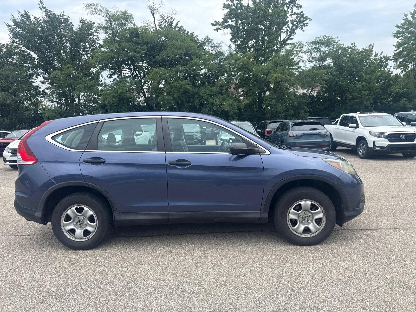 Used 2013 Twilight Blue Metallic Honda LX image 27