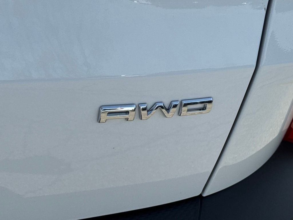 Used 2025 White Ford Active image 30