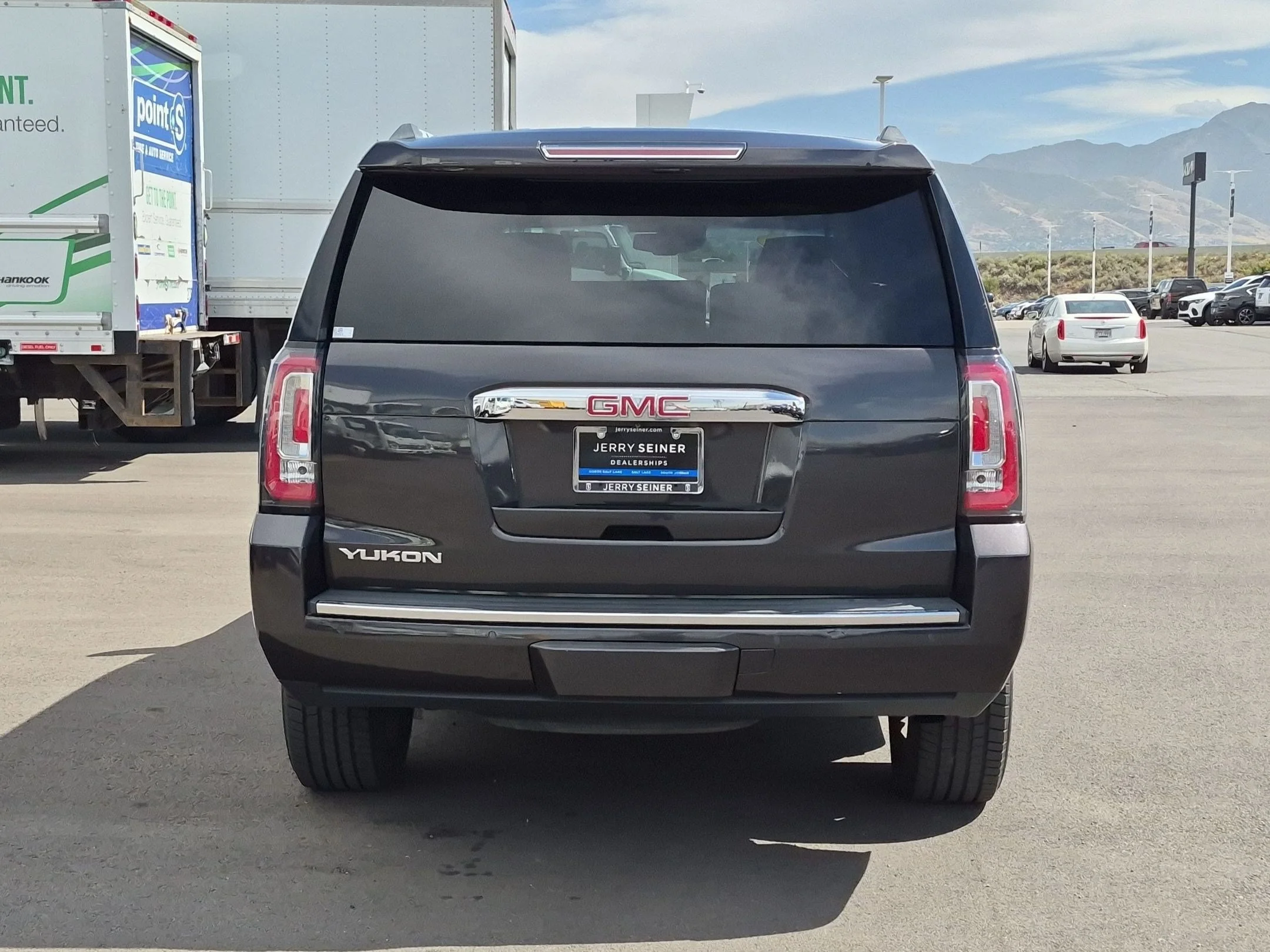 Used 2015 Iridium Metallic GMC Denali image 4