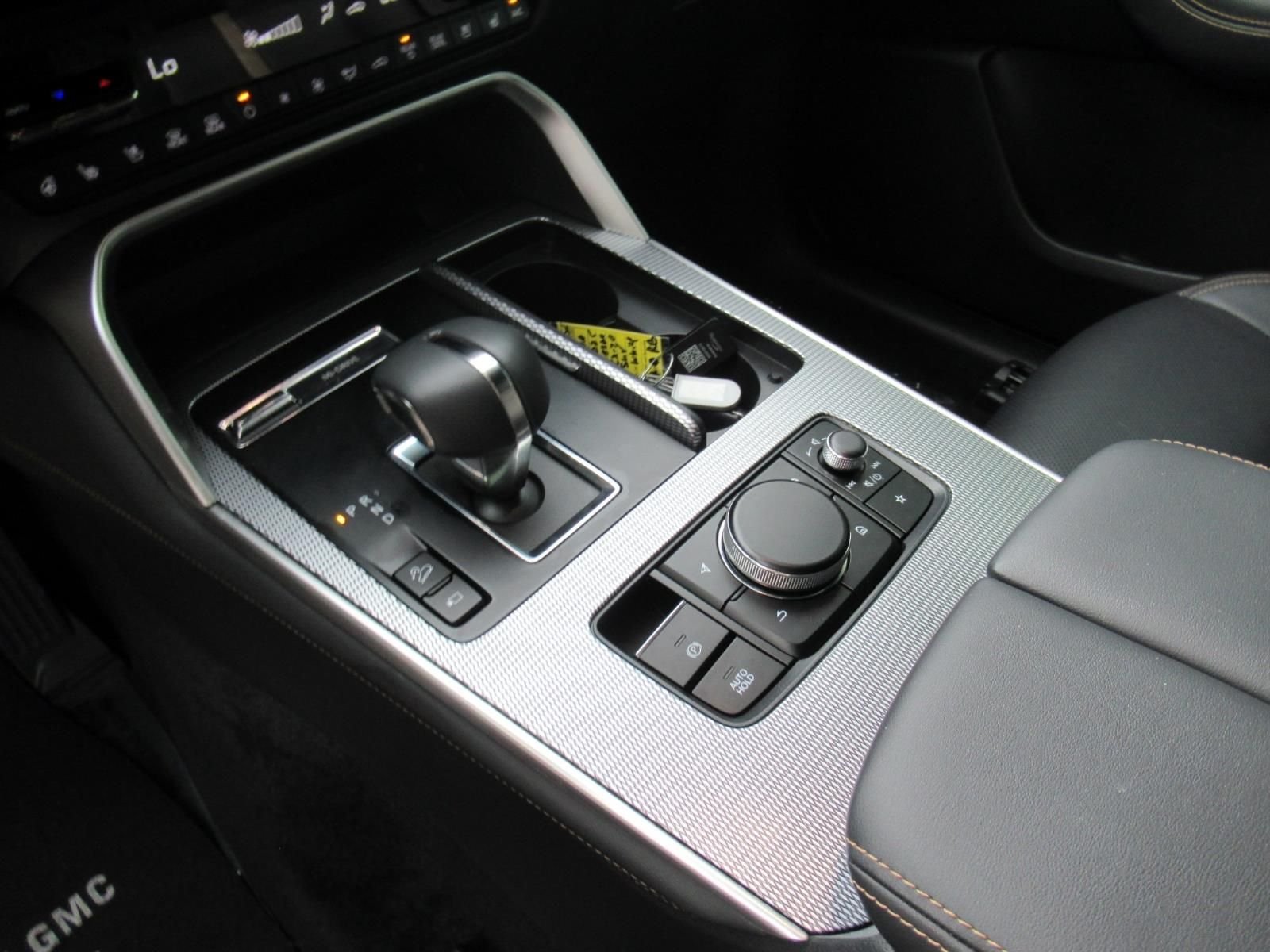 Used 2025 White Mazda 3.3 Turbo Premium Plus image 16